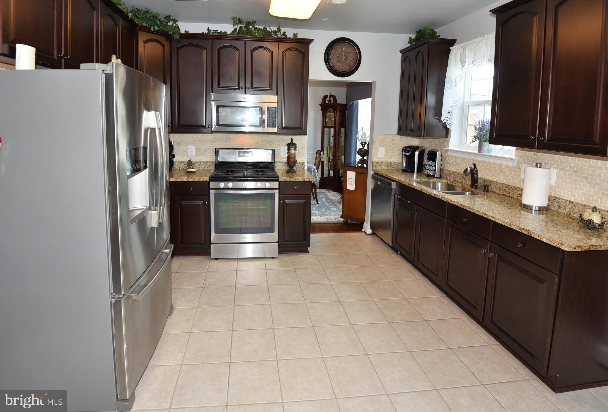 PINEY ORCHARD - Residential