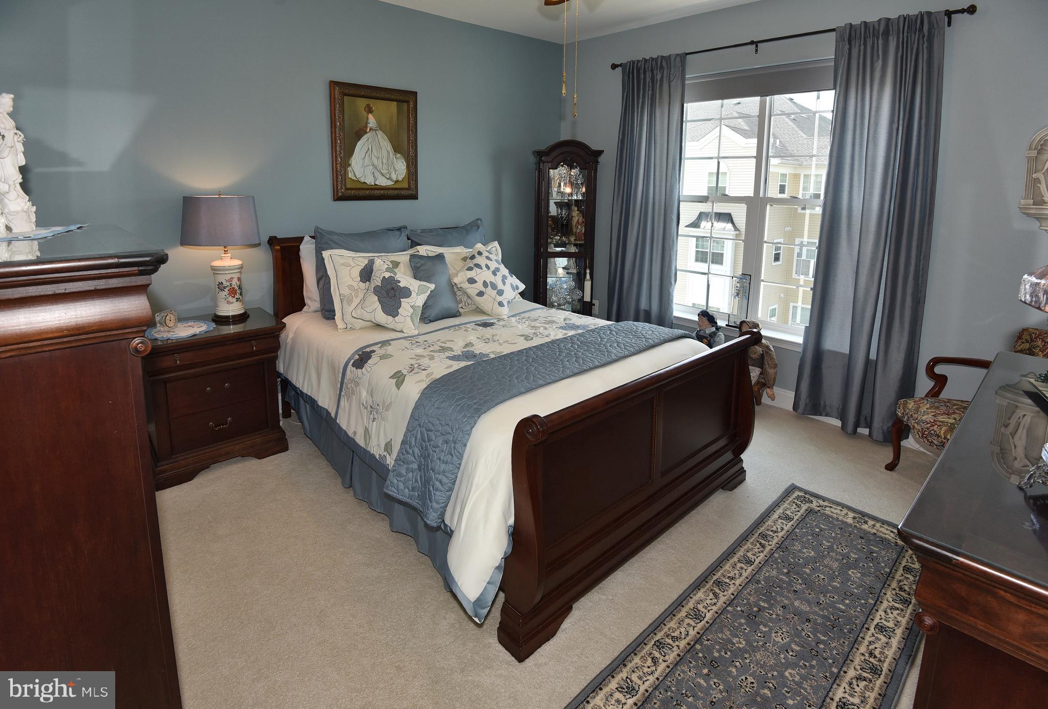 PINEY ORCHARD - Residential