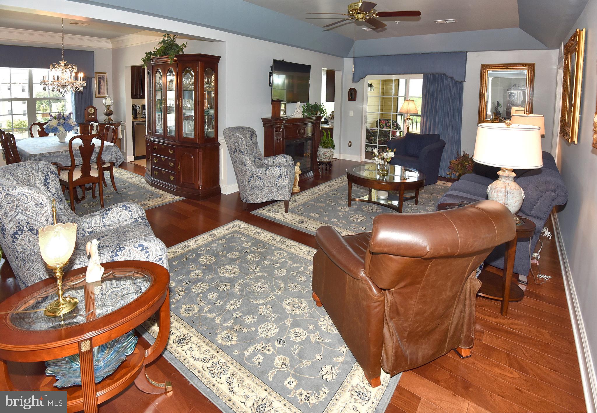 PINEY ORCHARD - Residential