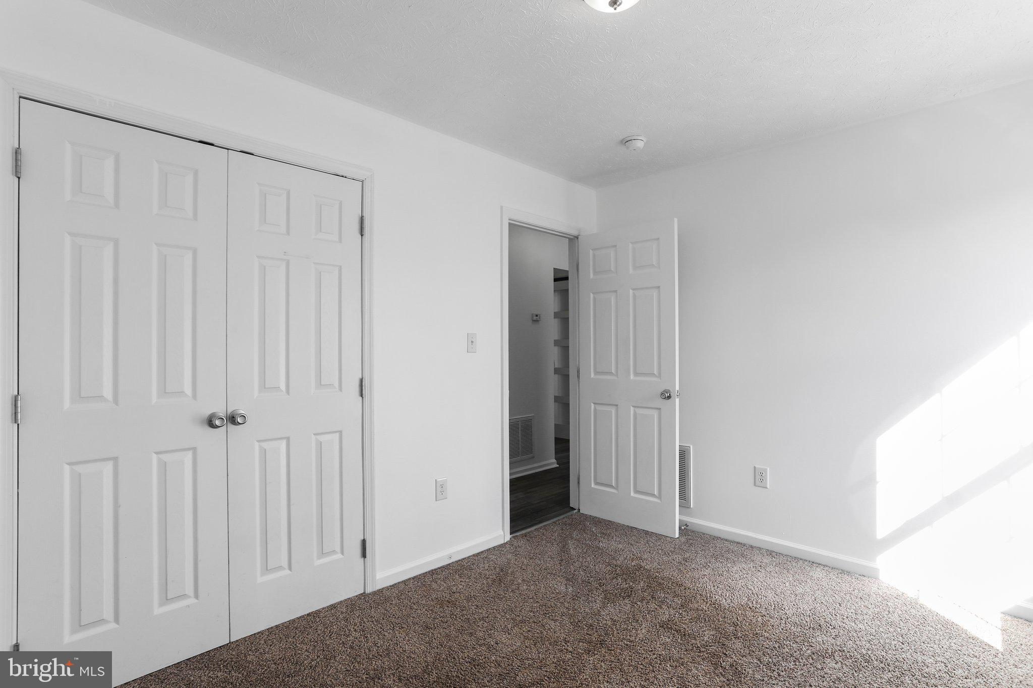 MEADOWS OF ARDEN - Residential Lease