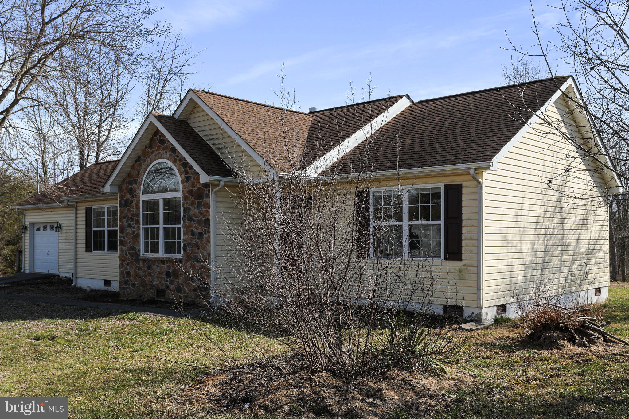 MEADOWS OF ARDEN - Residential Lease