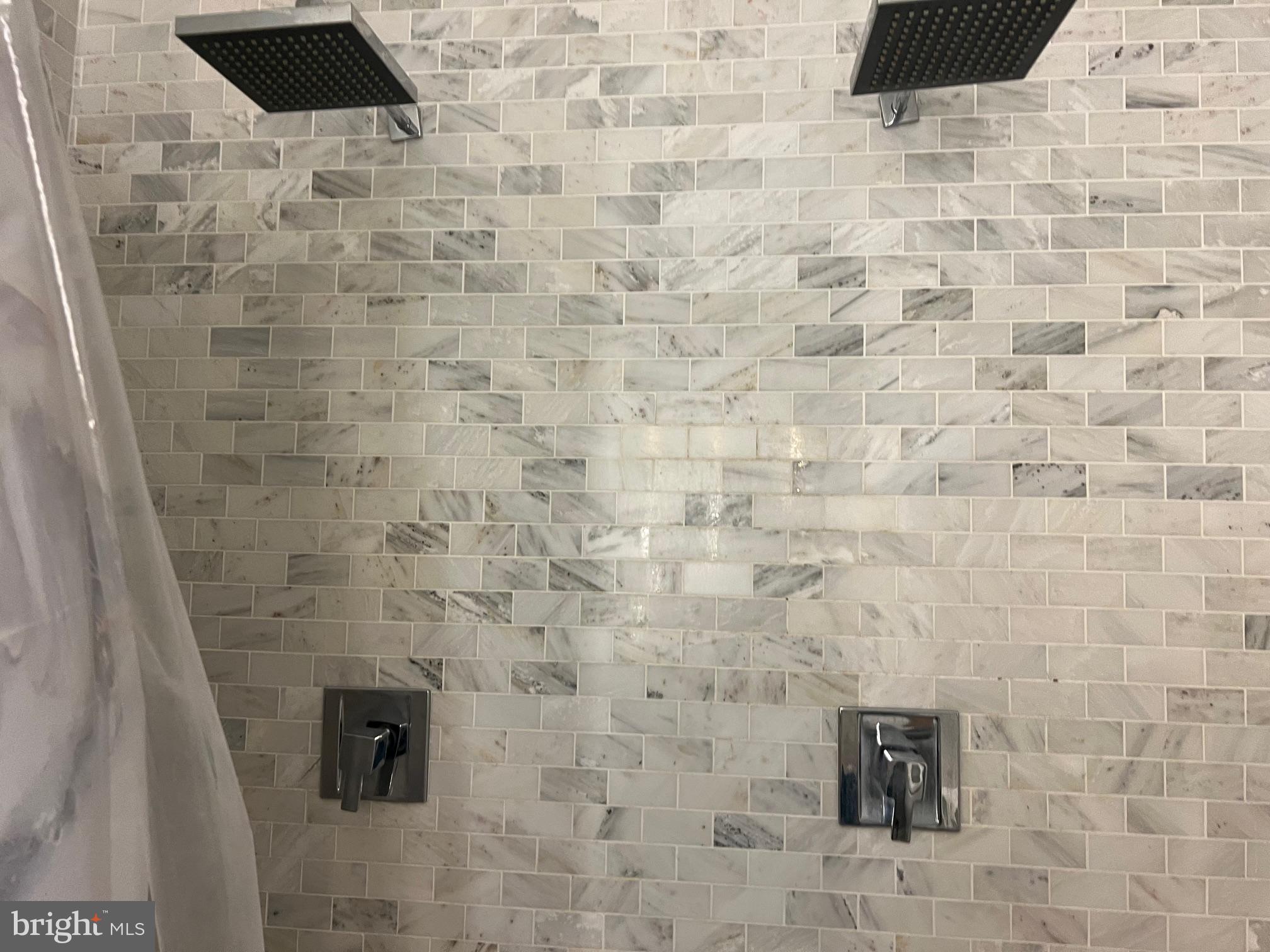 PINEY ORCHARD - Residential