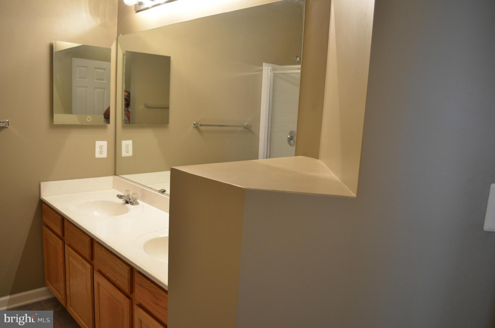 BELMONT GREENE CONDO - Residential Lease