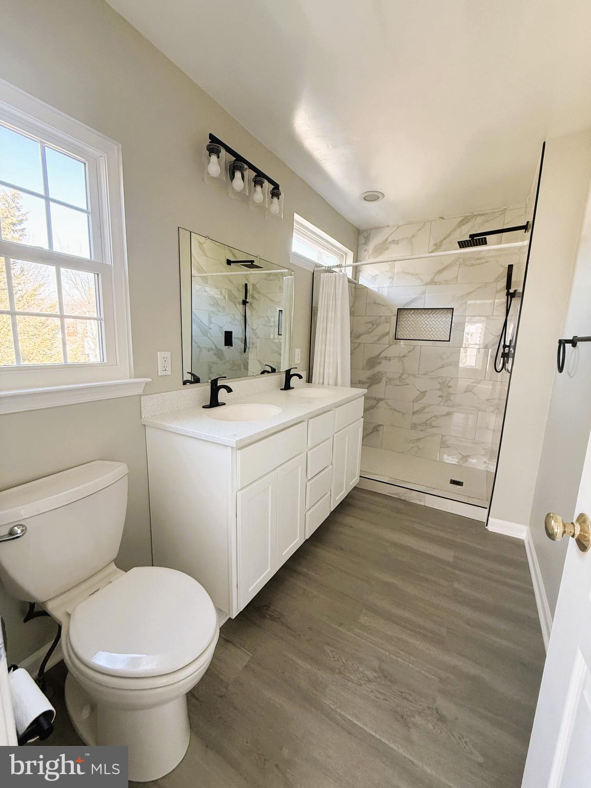 SPRING RIDGE - Residential