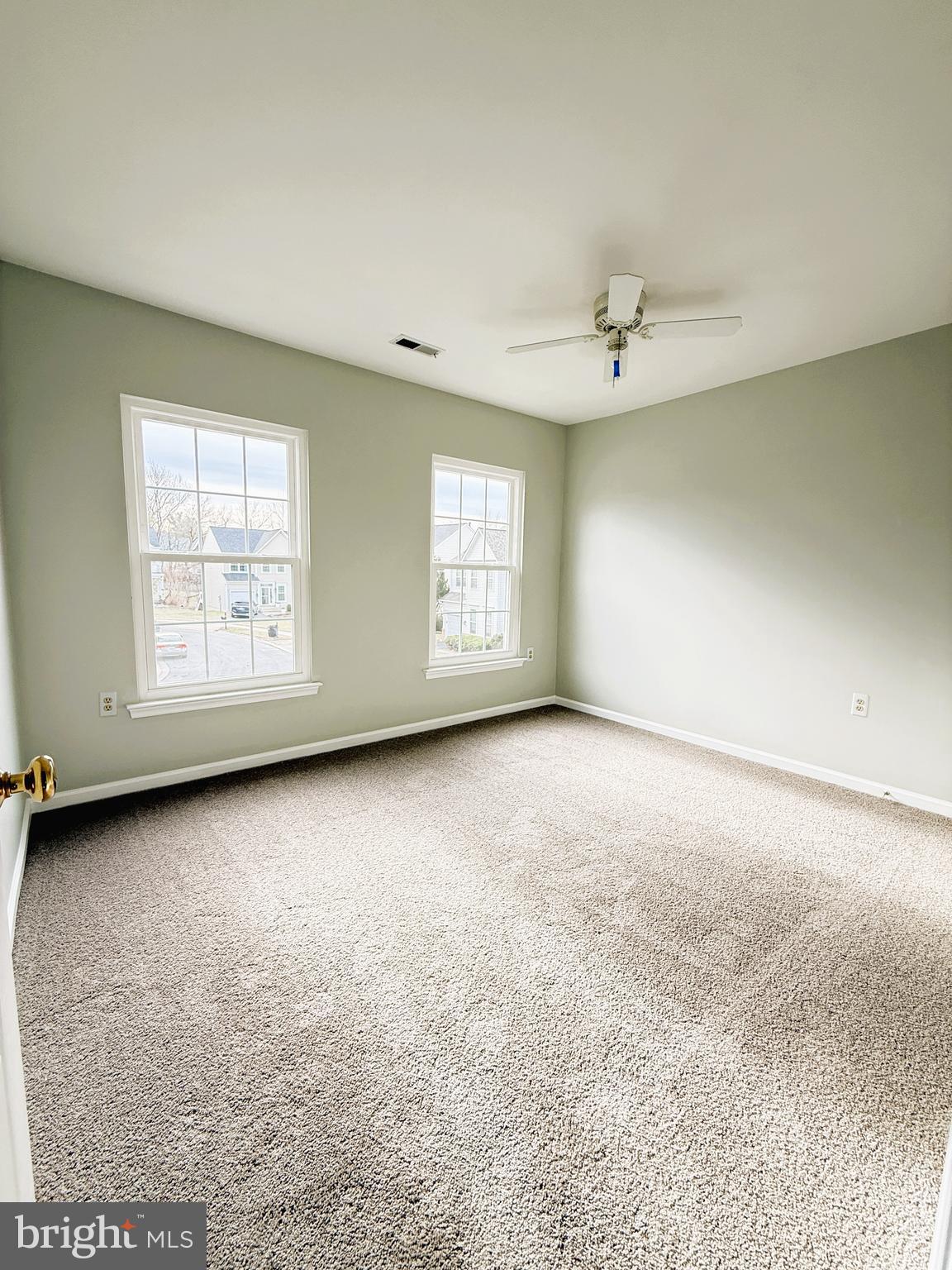 SPRING RIDGE - Residential