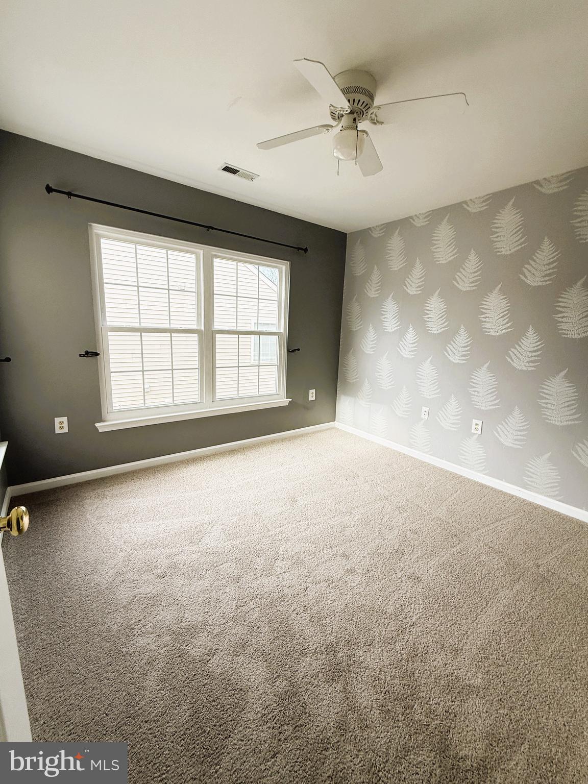 SPRING RIDGE - Residential