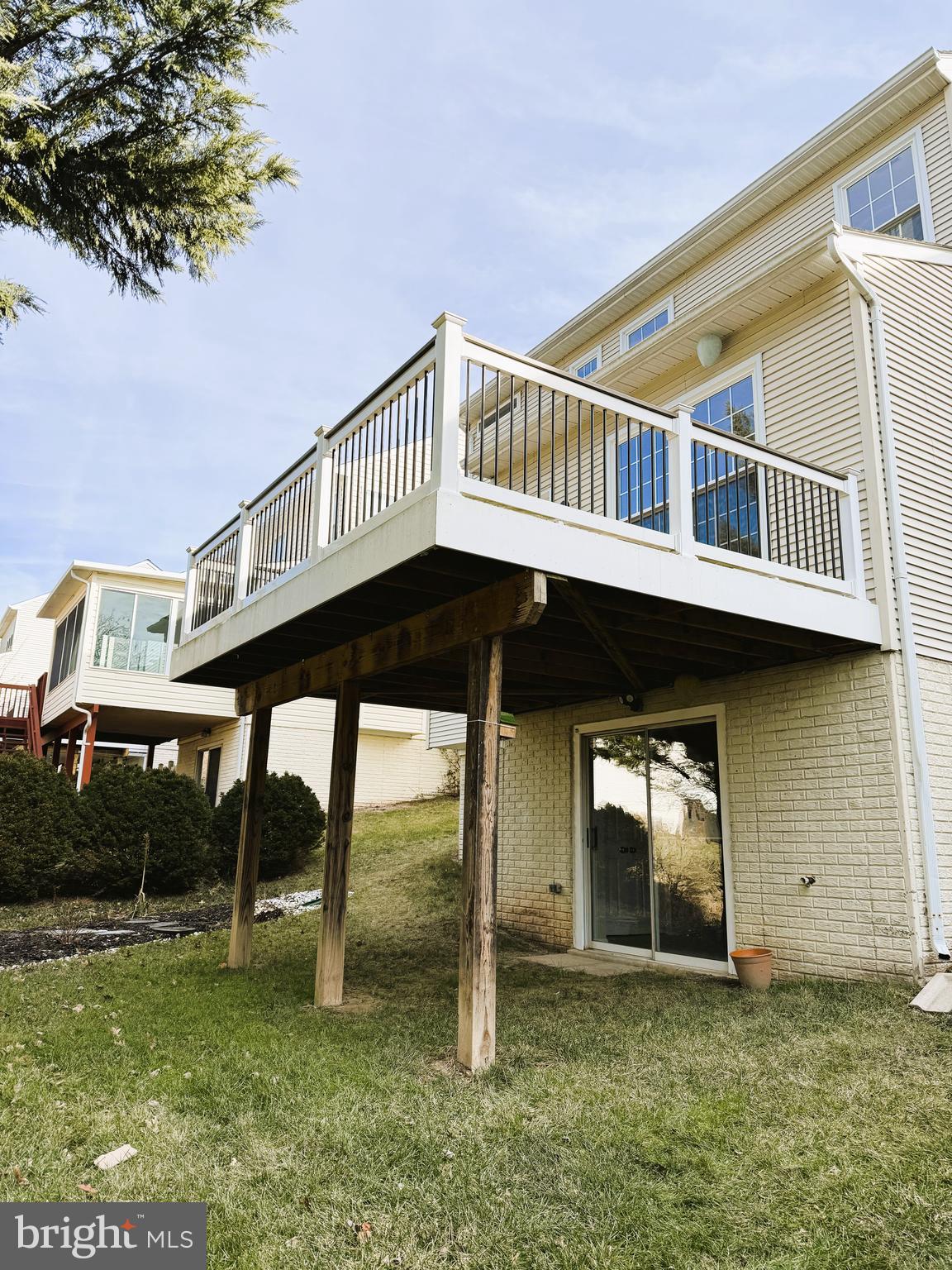 SPRING RIDGE - Residential