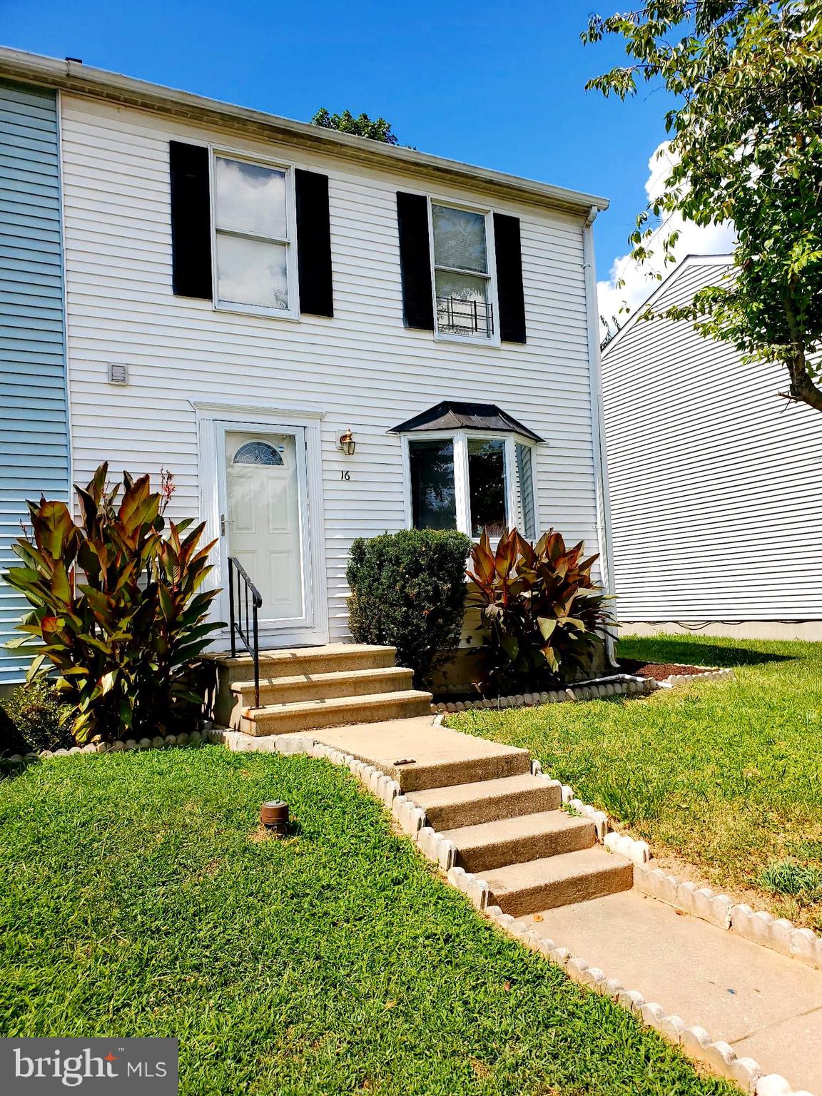 BONITA - Residential Lease