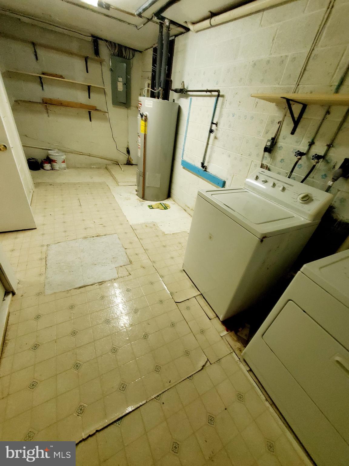 BONITA - Residential Lease