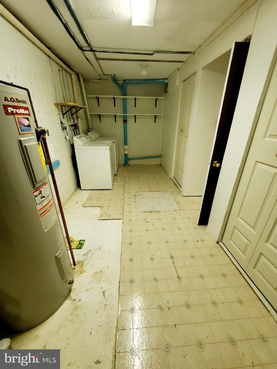 BONITA - Residential Lease