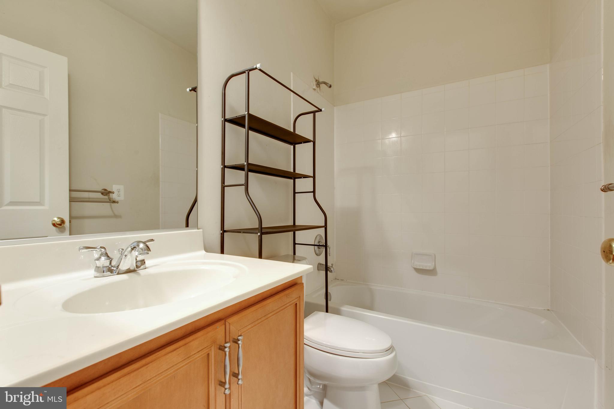 THE ENCLAVE AT ARUNDEL PRESERVE - Residential Lease