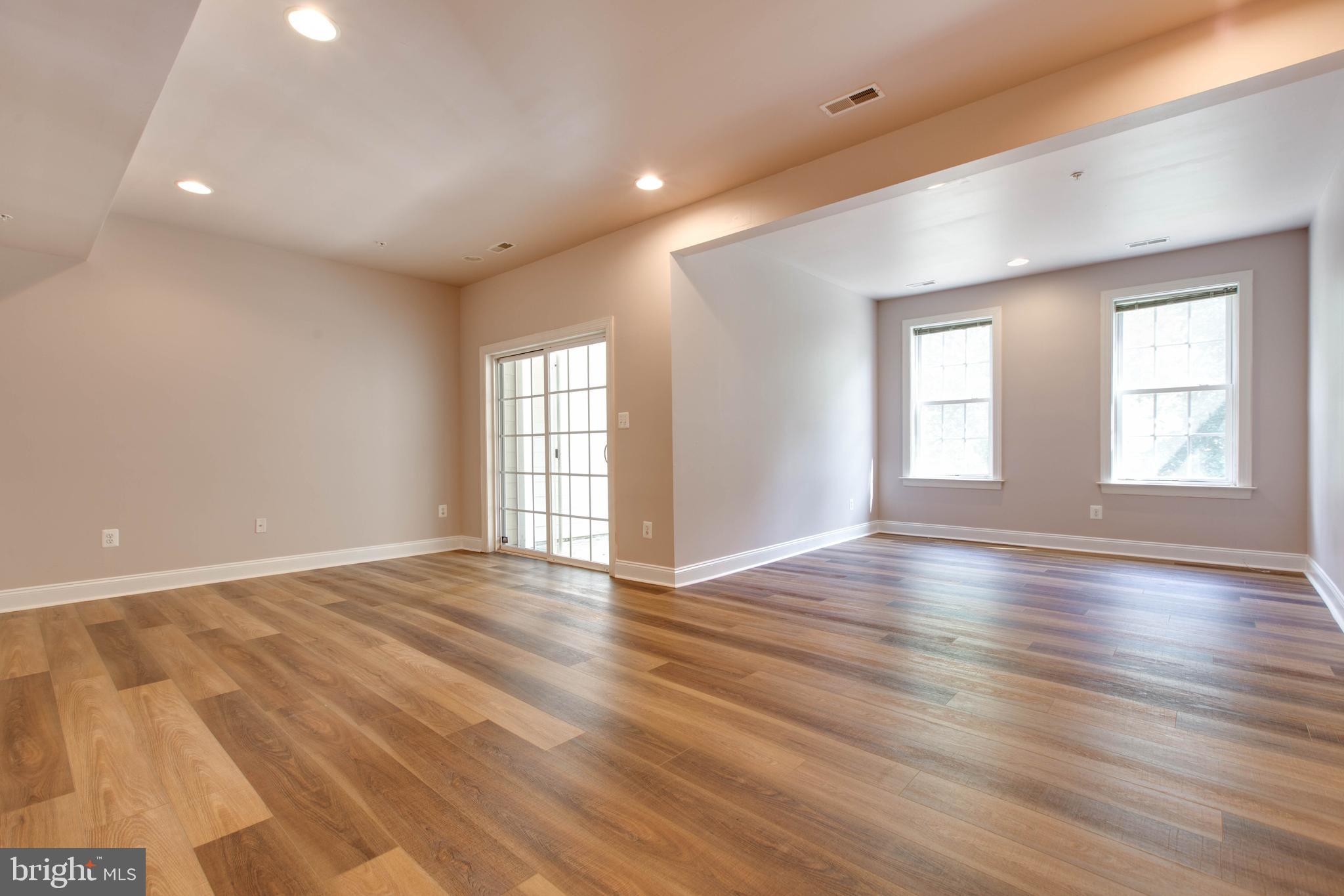 THE ENCLAVE AT ARUNDEL PRESERVE - Residential Lease