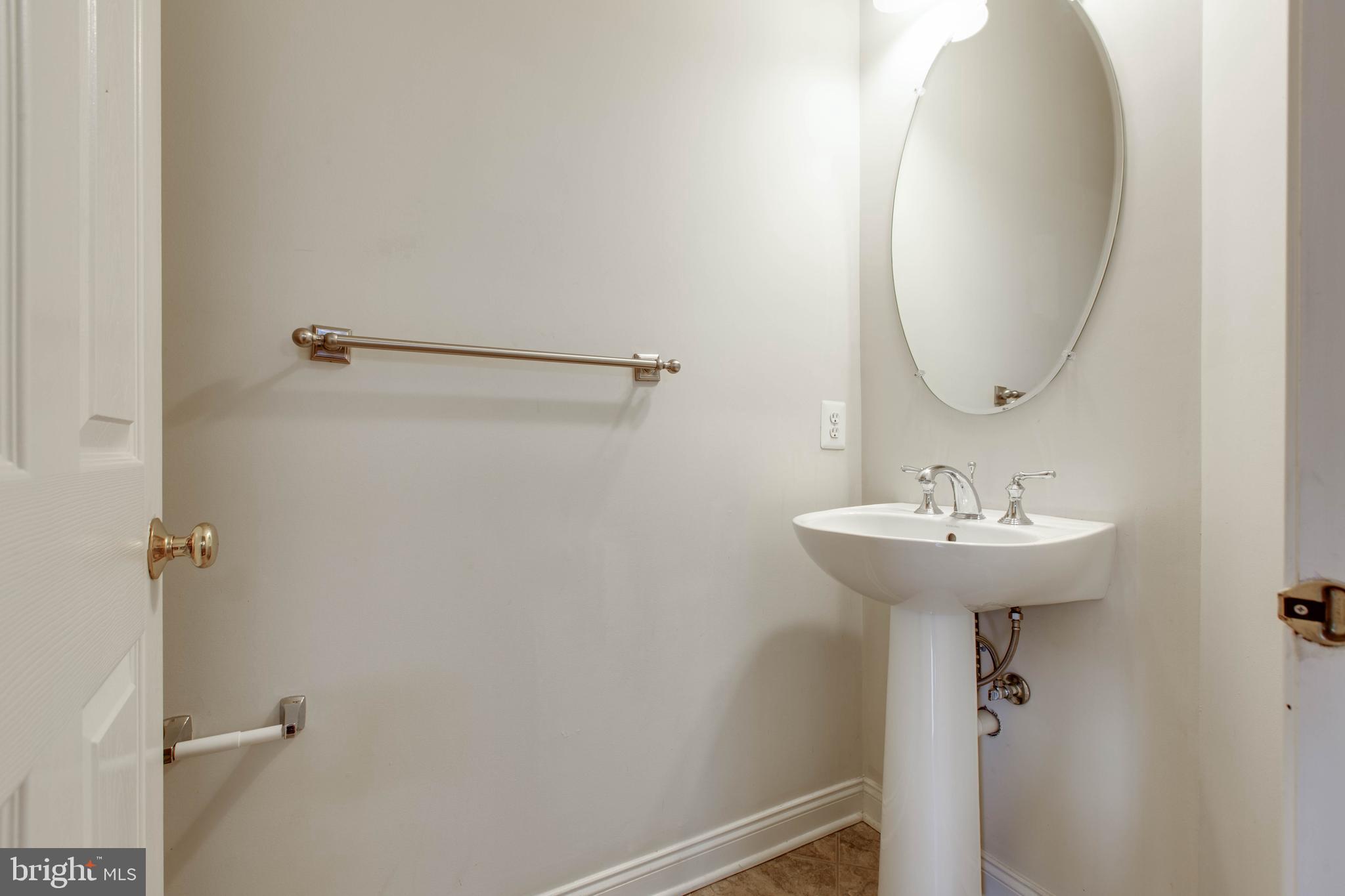 THE ENCLAVE AT ARUNDEL PRESERVE - Residential Lease