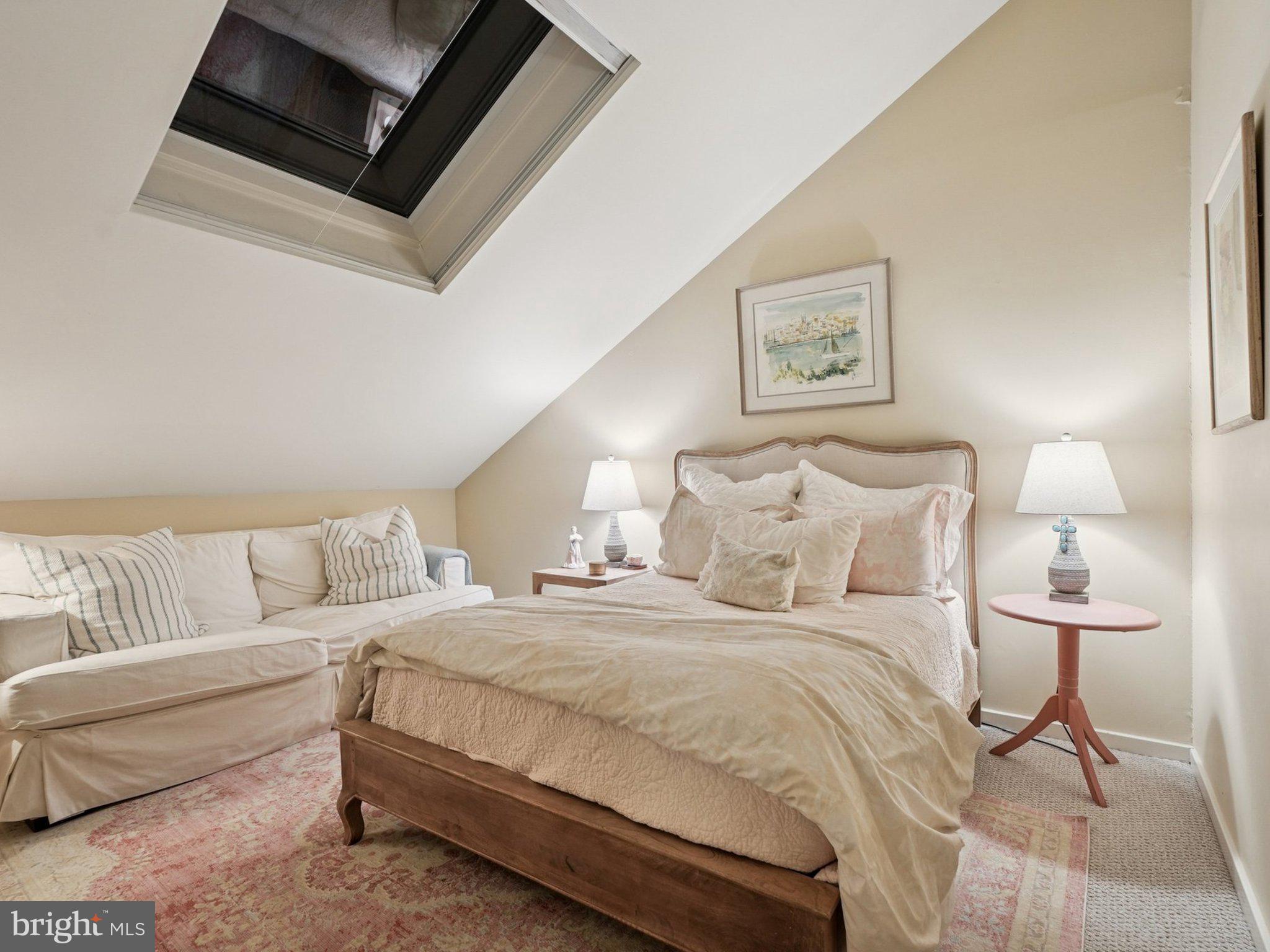 LYNETREE - Residential