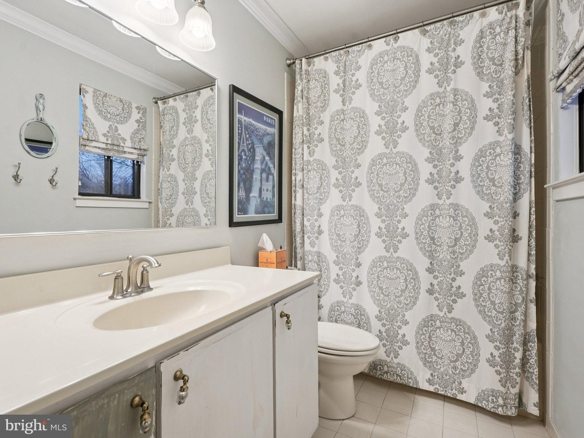 LYNETREE - Residential