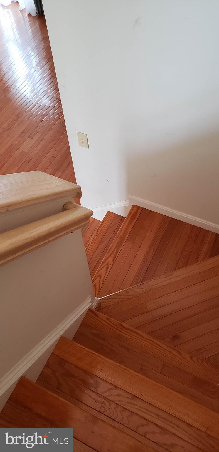 GATEWAY COMMONS - Residential Lease