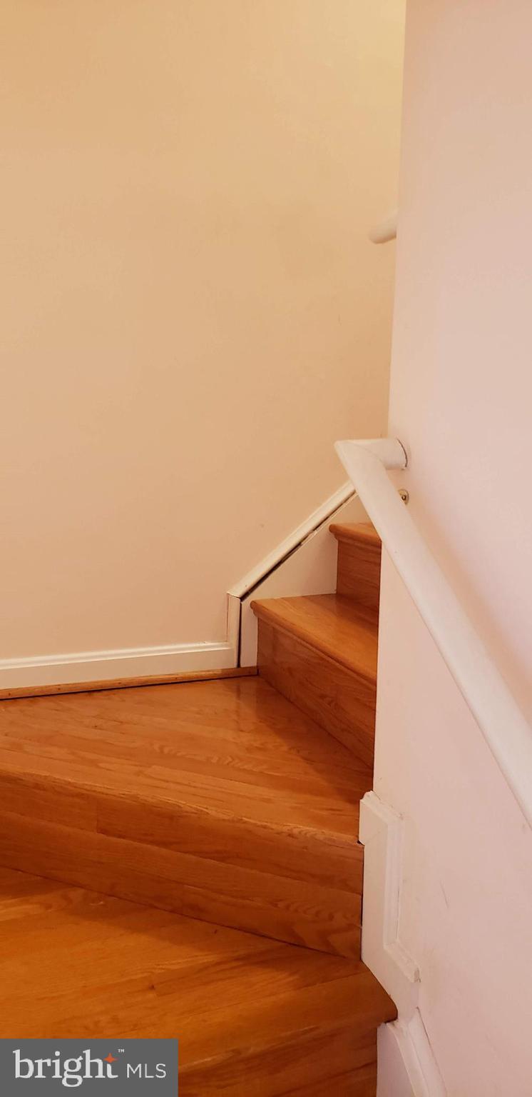 GATEWAY COMMONS - Residential Lease