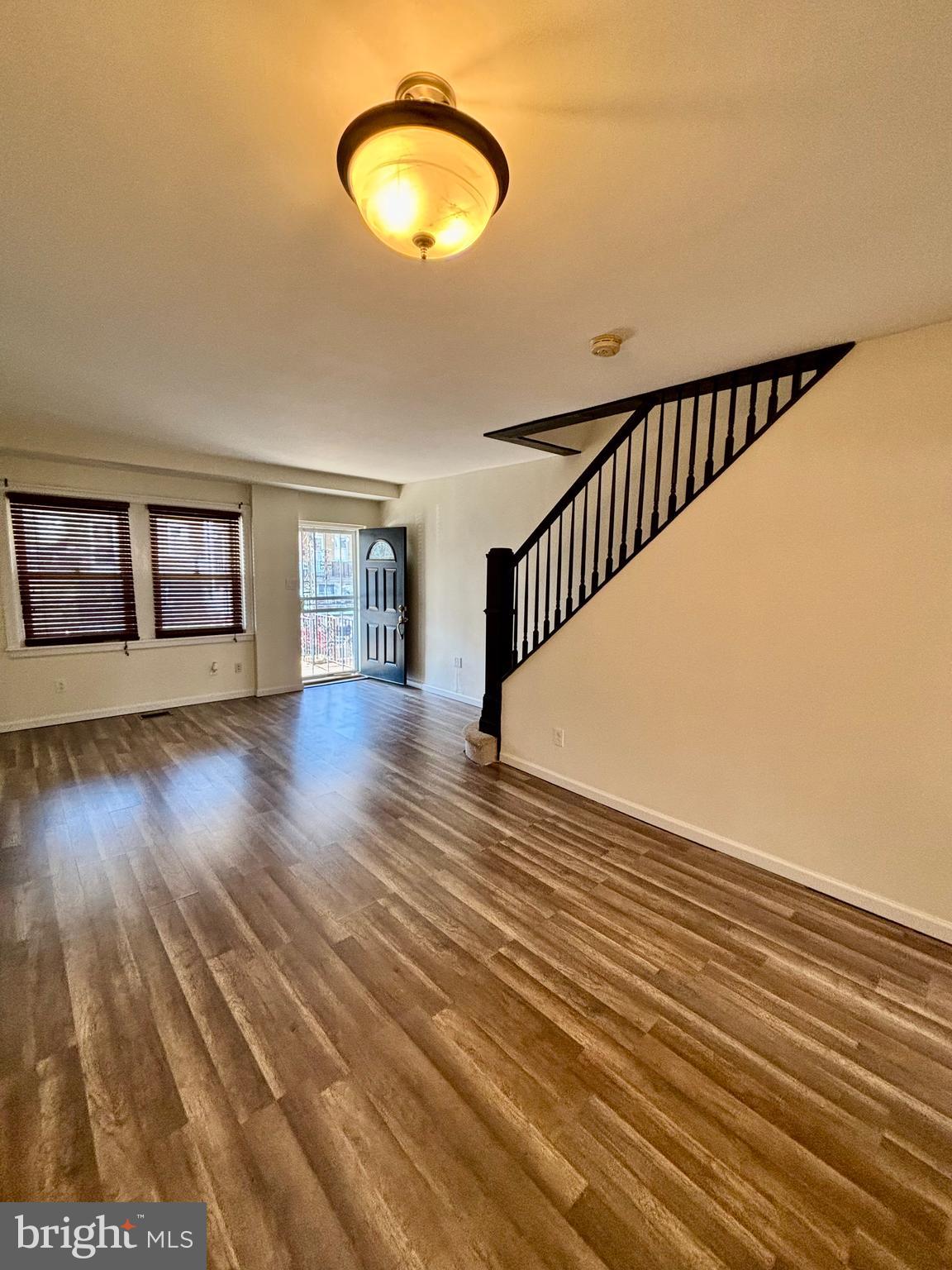 HOLMESBURG - Residential