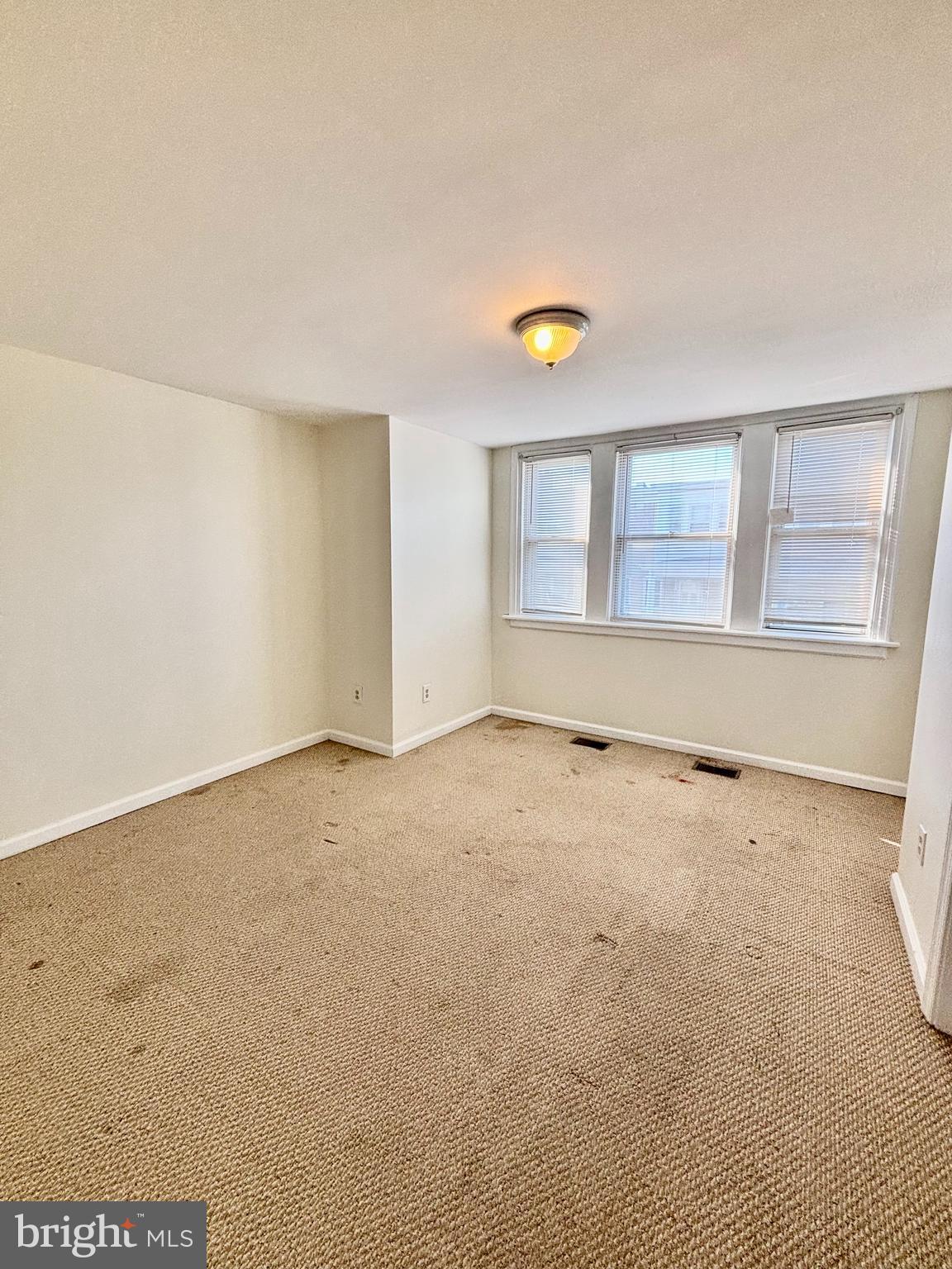 HOLMESBURG - Residential