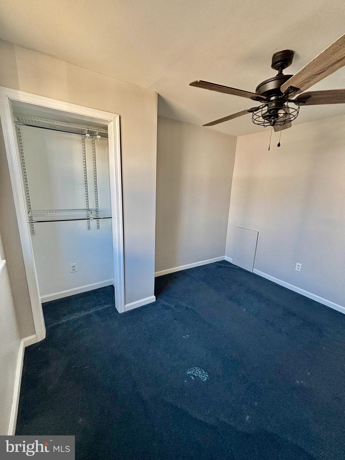 HOLMESBURG - Residential