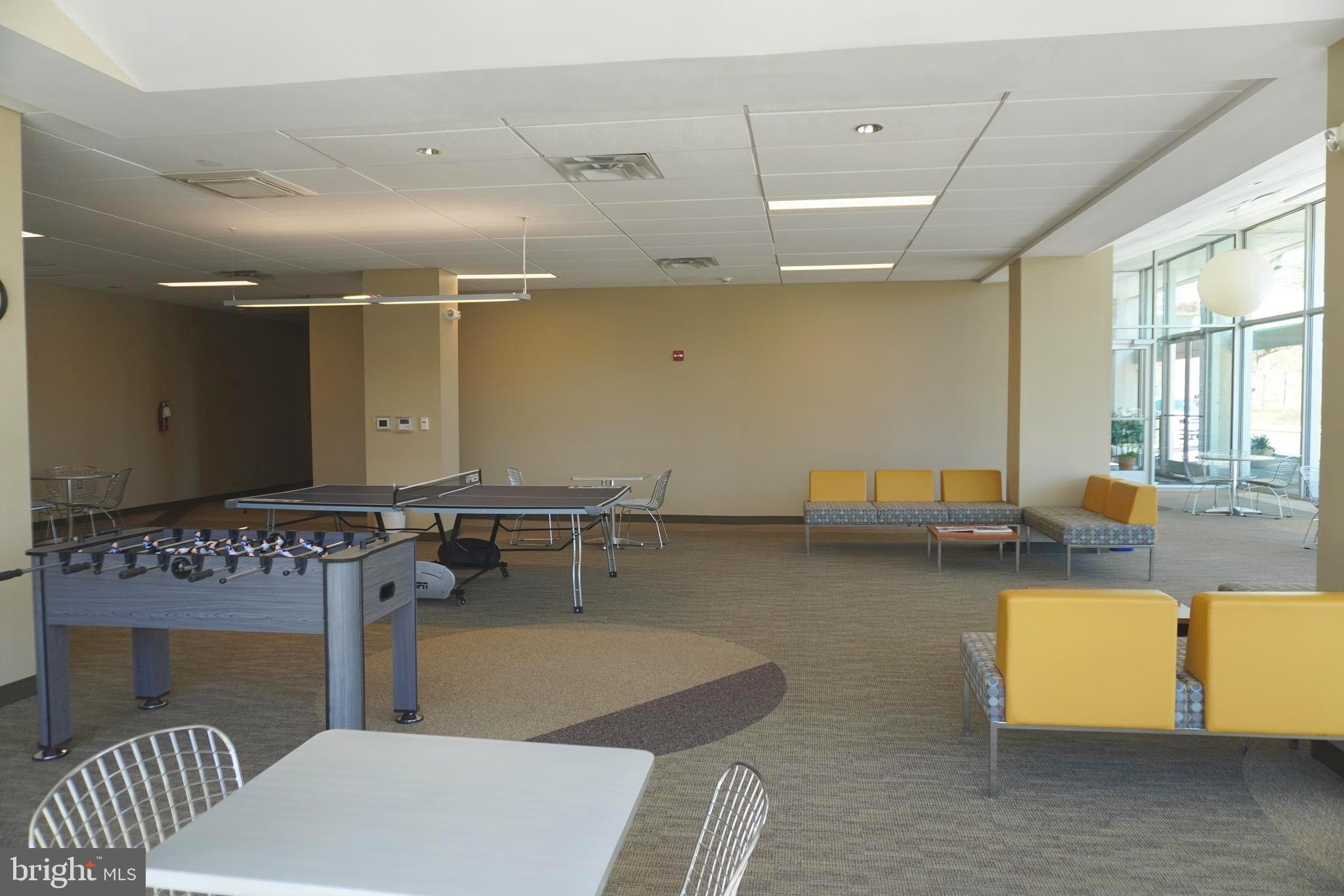 THE CARLTON - Residential