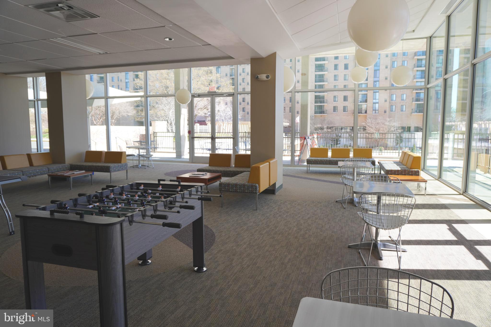 THE CARLTON - Residential