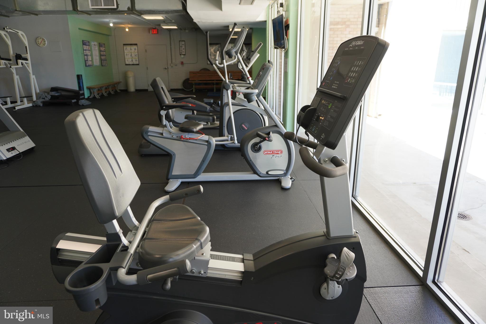 THE CARLTON - Residential