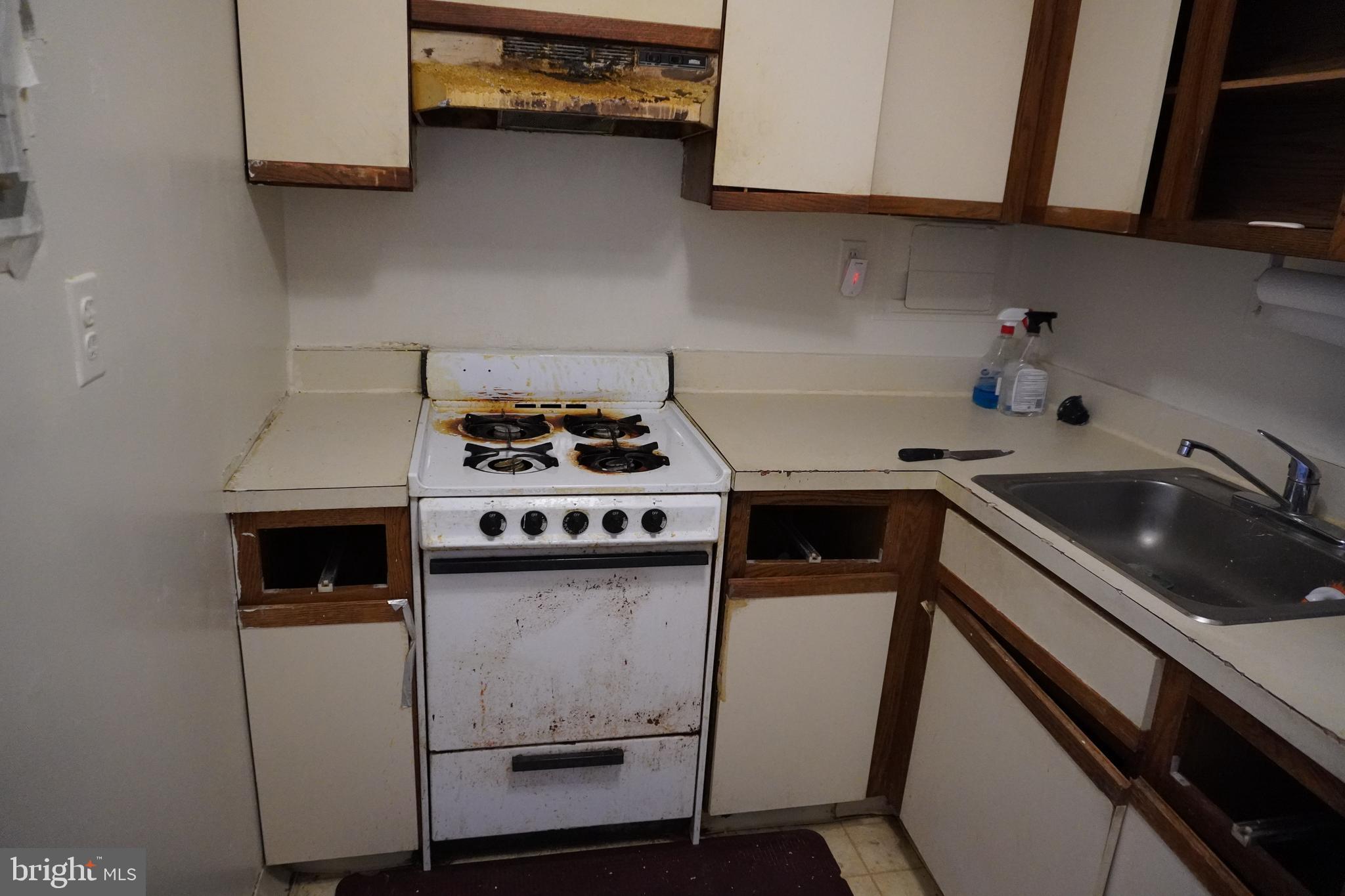 THE CARLTON - Residential