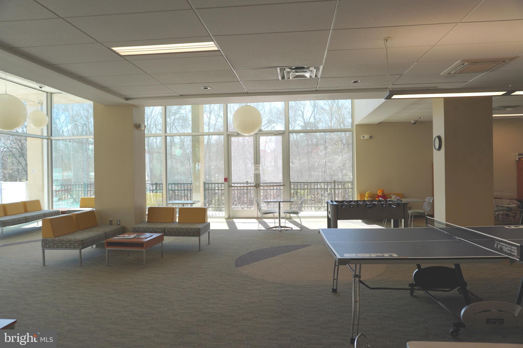 THE CARLTON - Residential