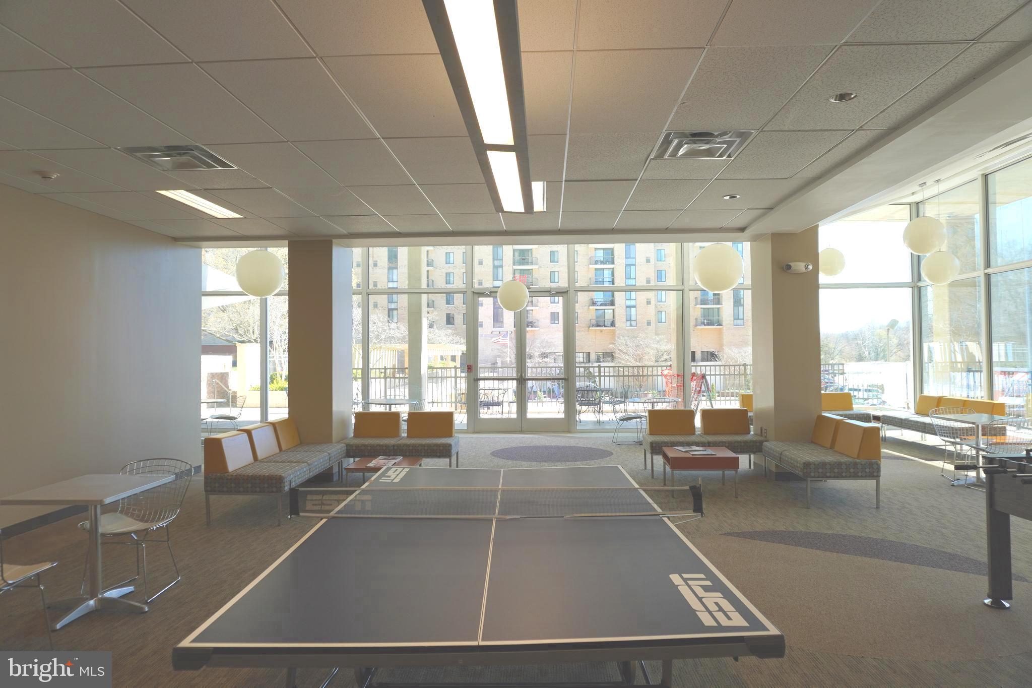 THE CARLTON - Residential