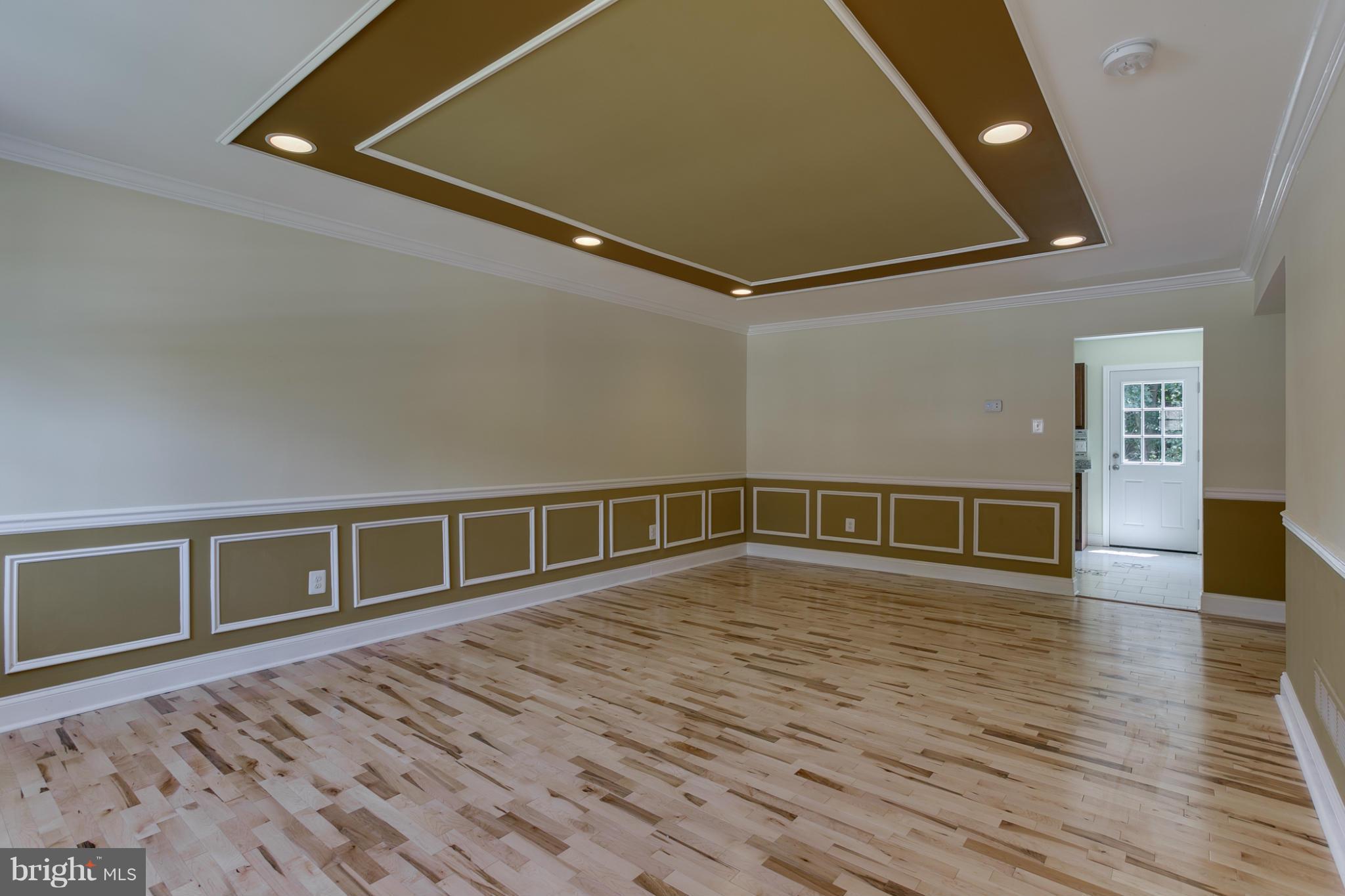 OLDE MILL ESTATES - Residential