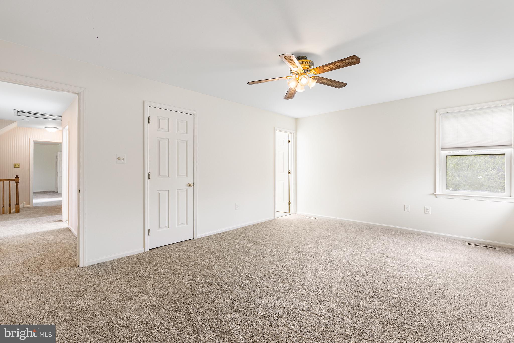 CLOVER CREST - Residential