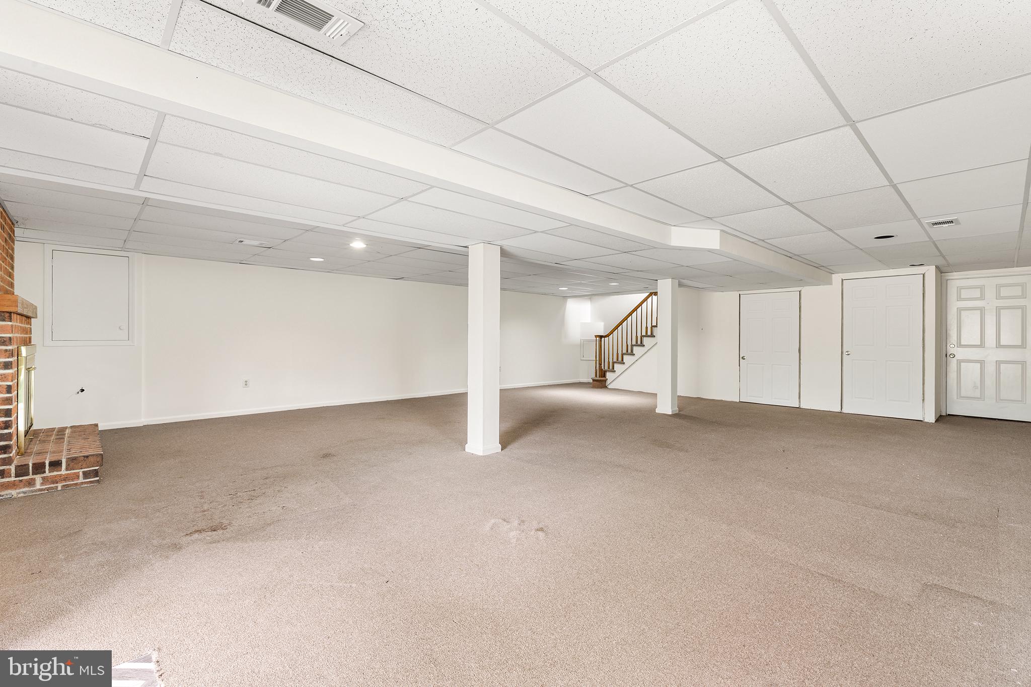 CLOVER CREST - Residential