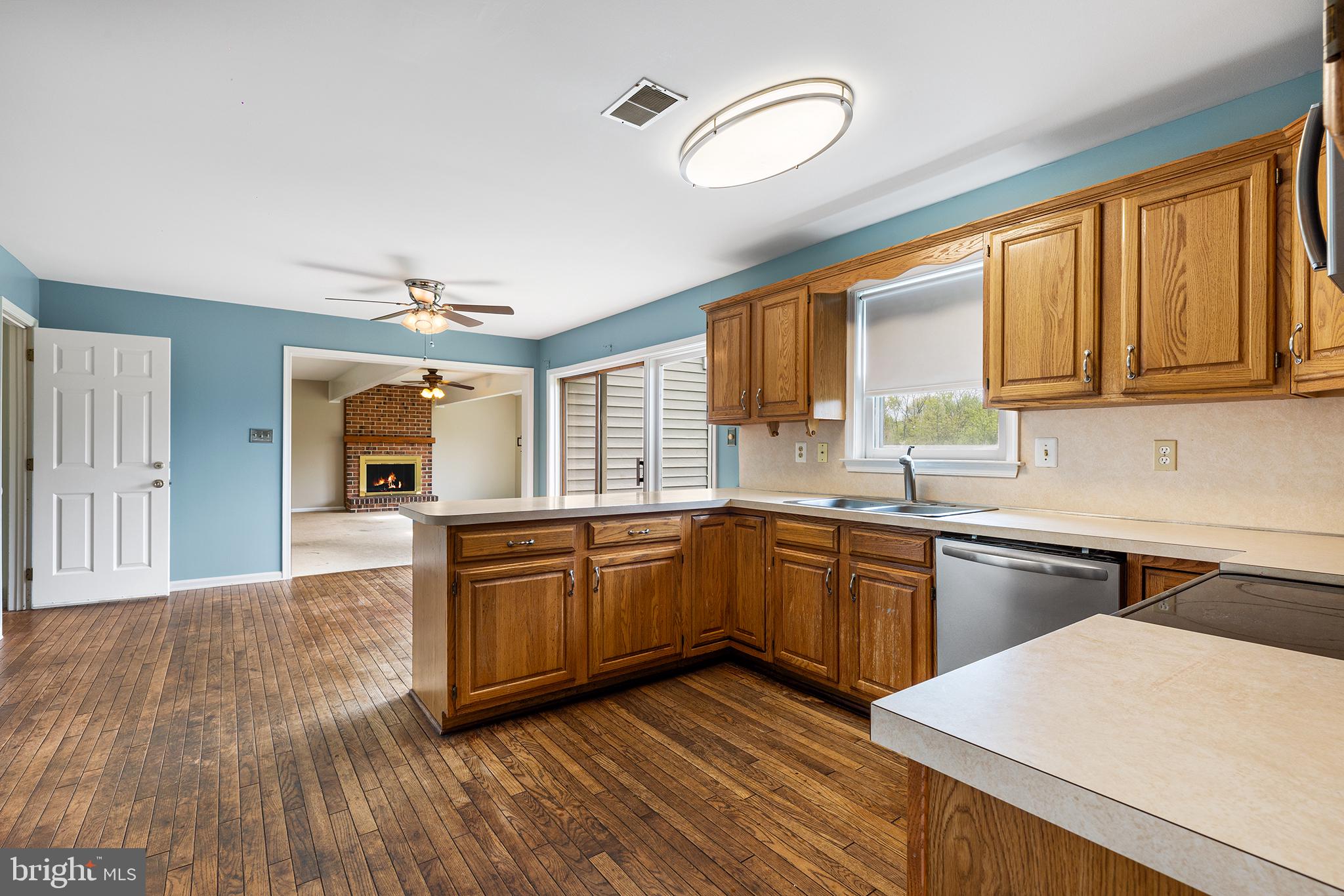 CLOVER CREST - Residential