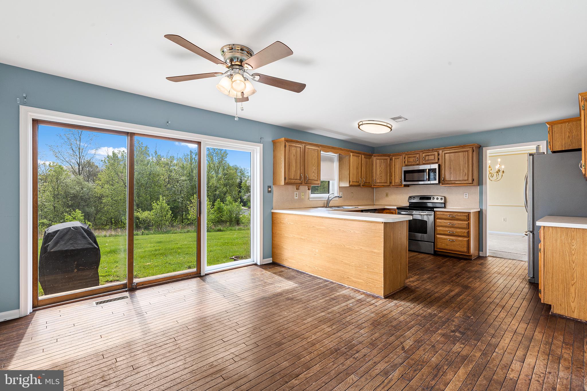 CLOVER CREST - Residential