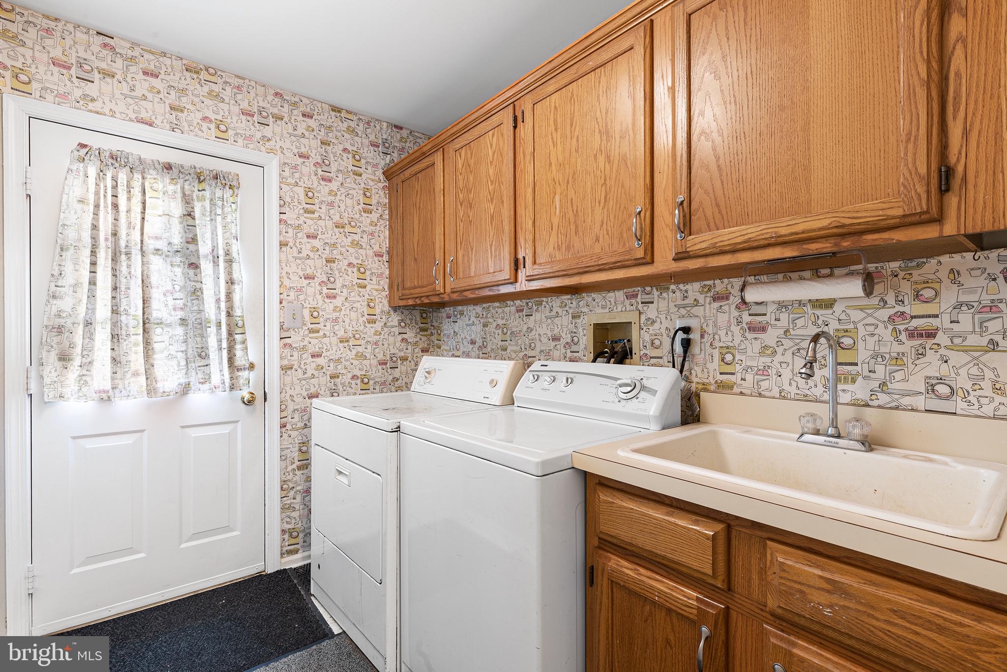 CLOVER CREST - Residential