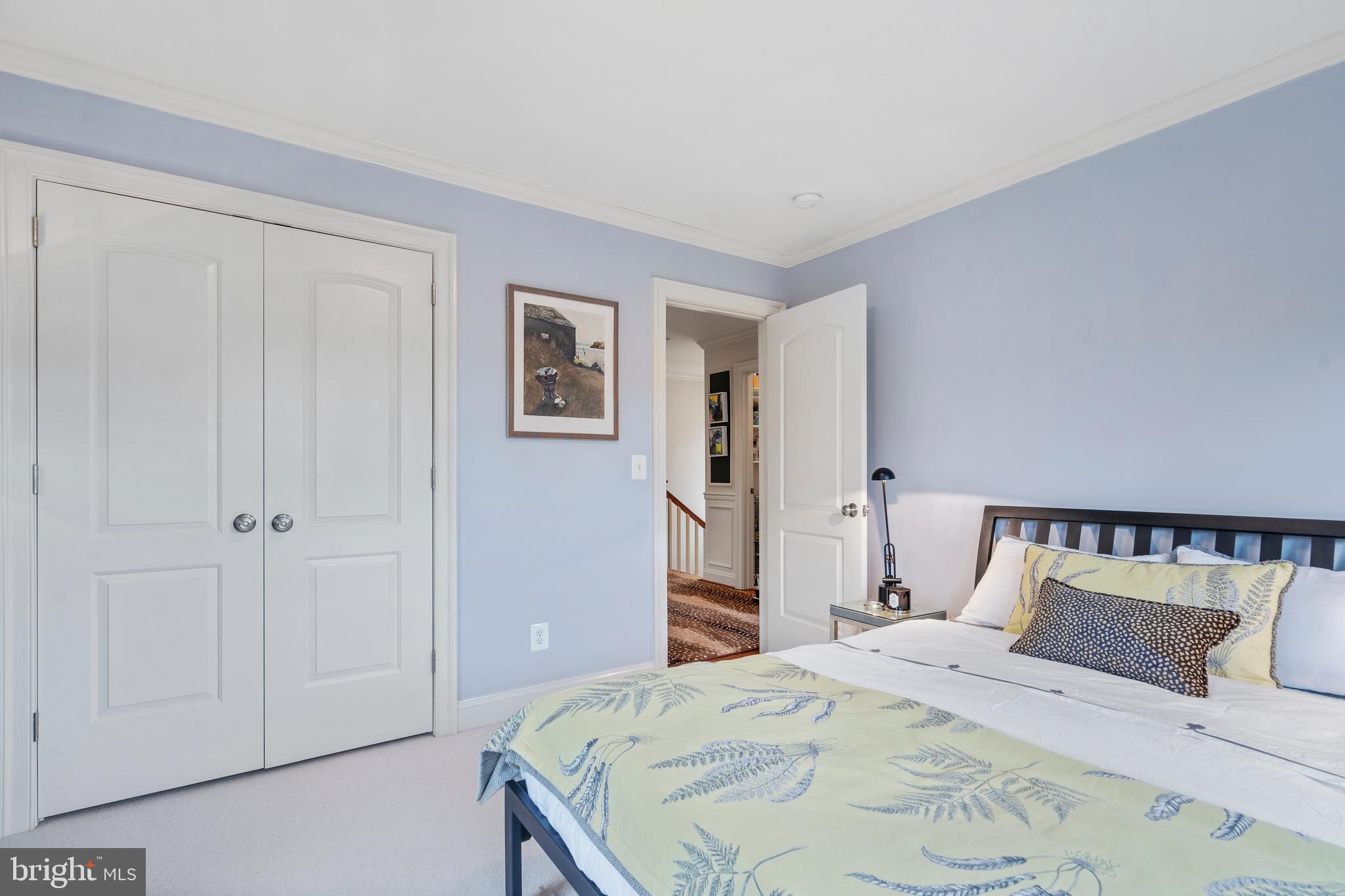 ADDISON HEIGHTS - Residential