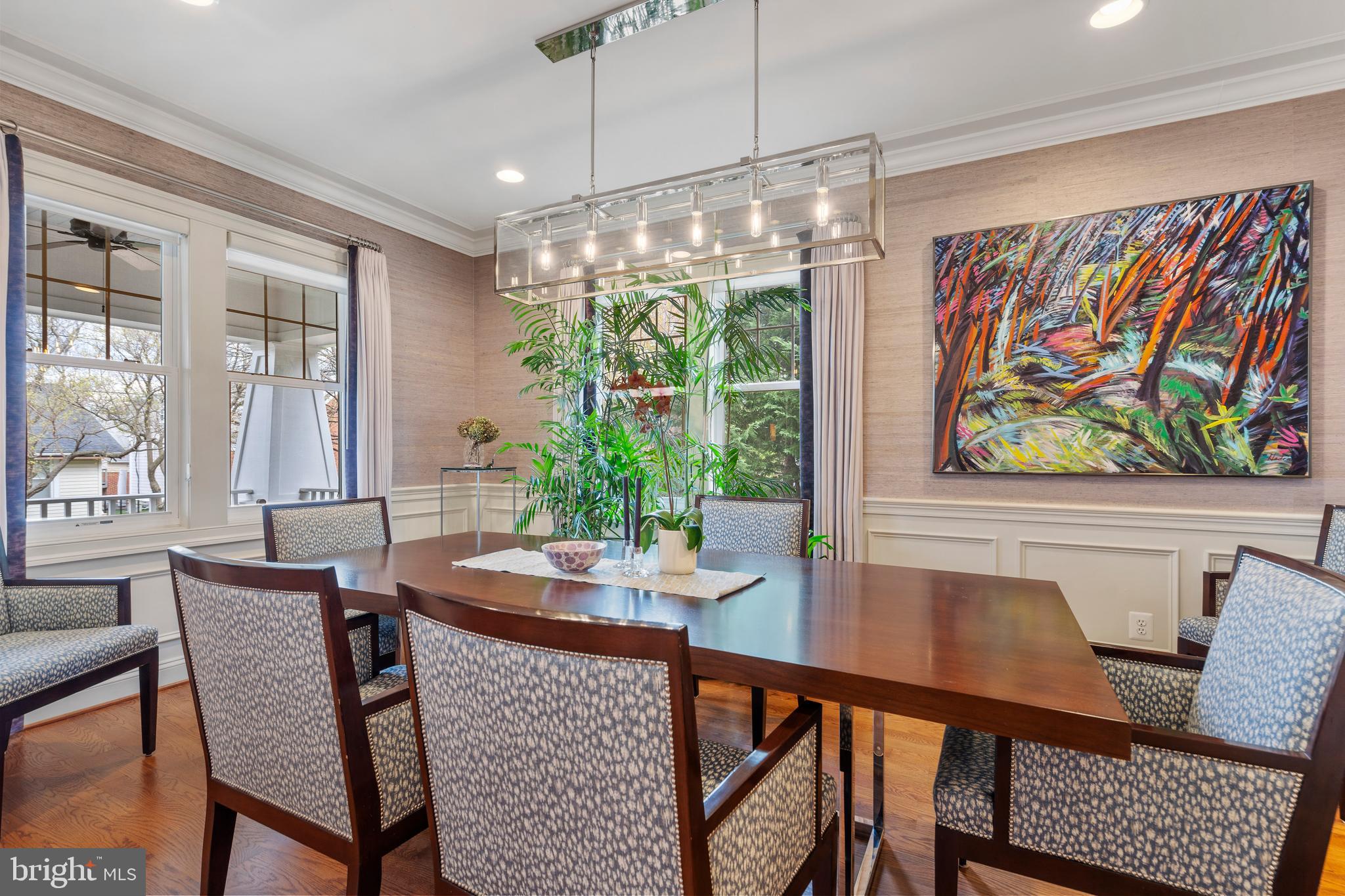 ADDISON HEIGHTS - Residential