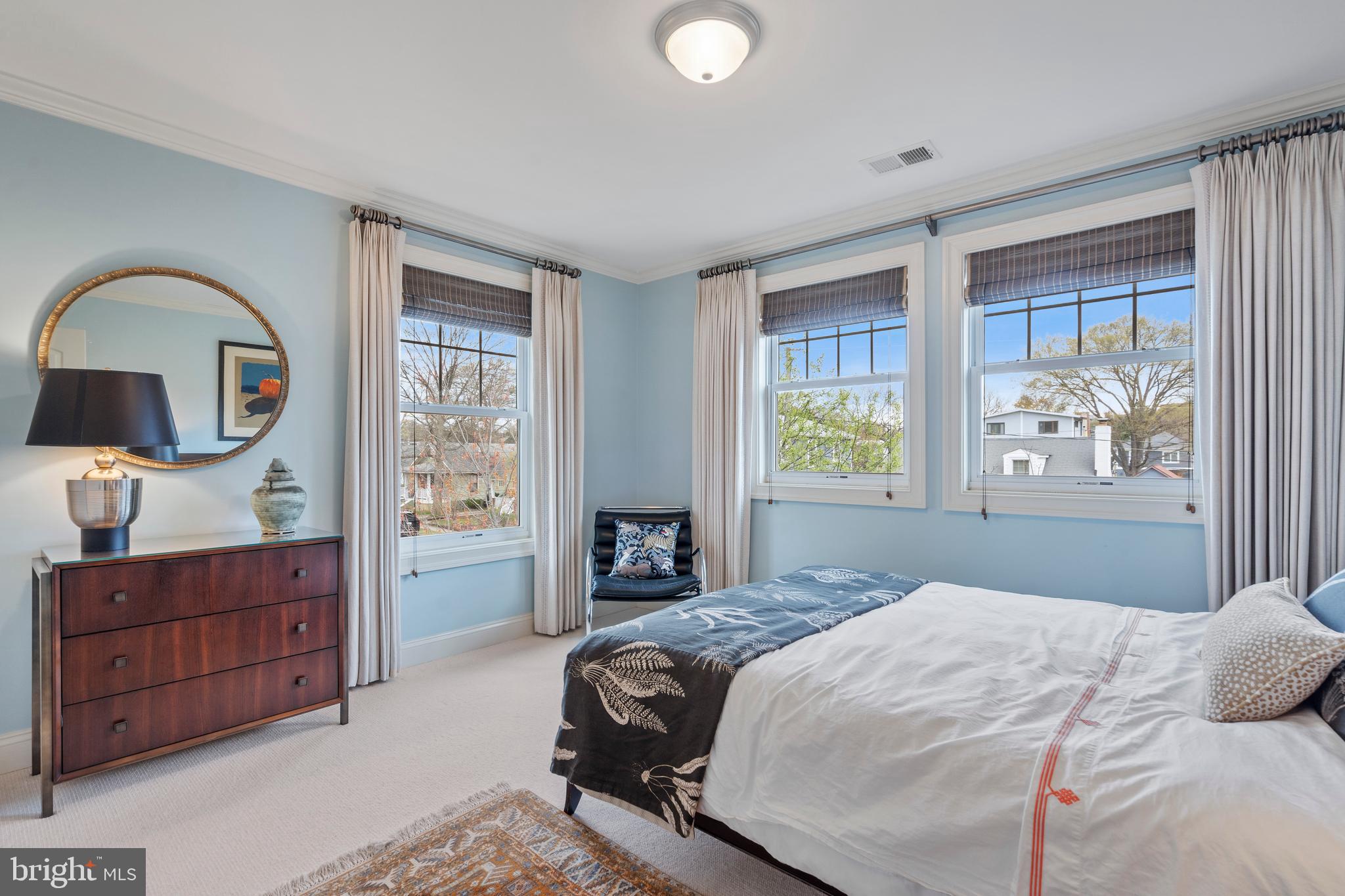 ADDISON HEIGHTS - Residential