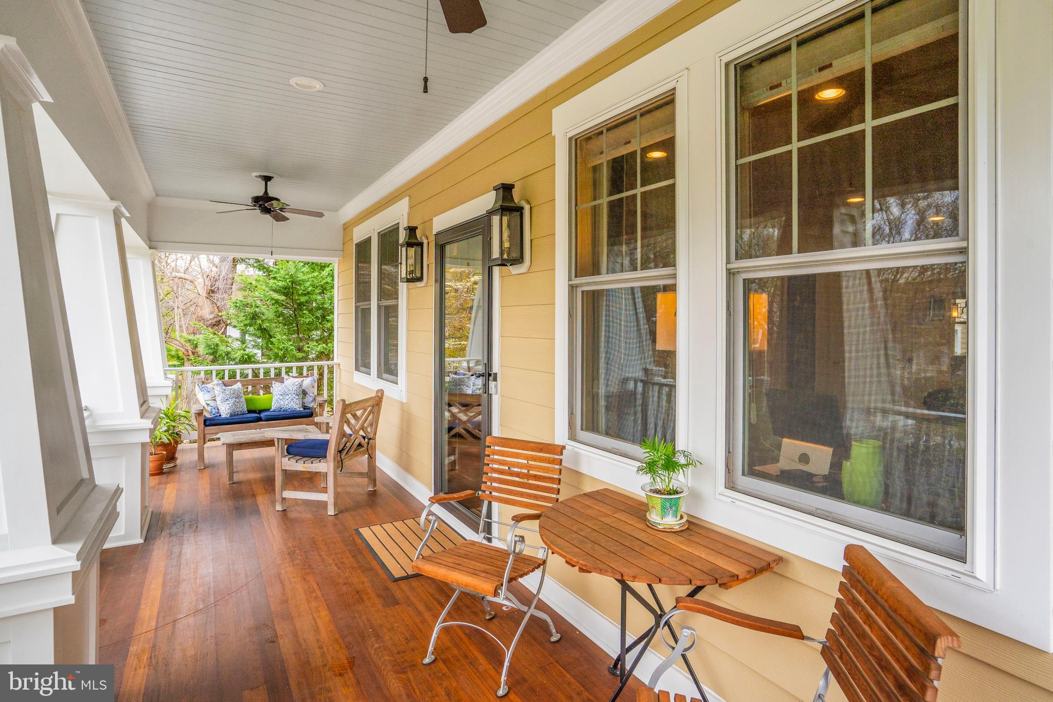 ADDISON HEIGHTS - Residential