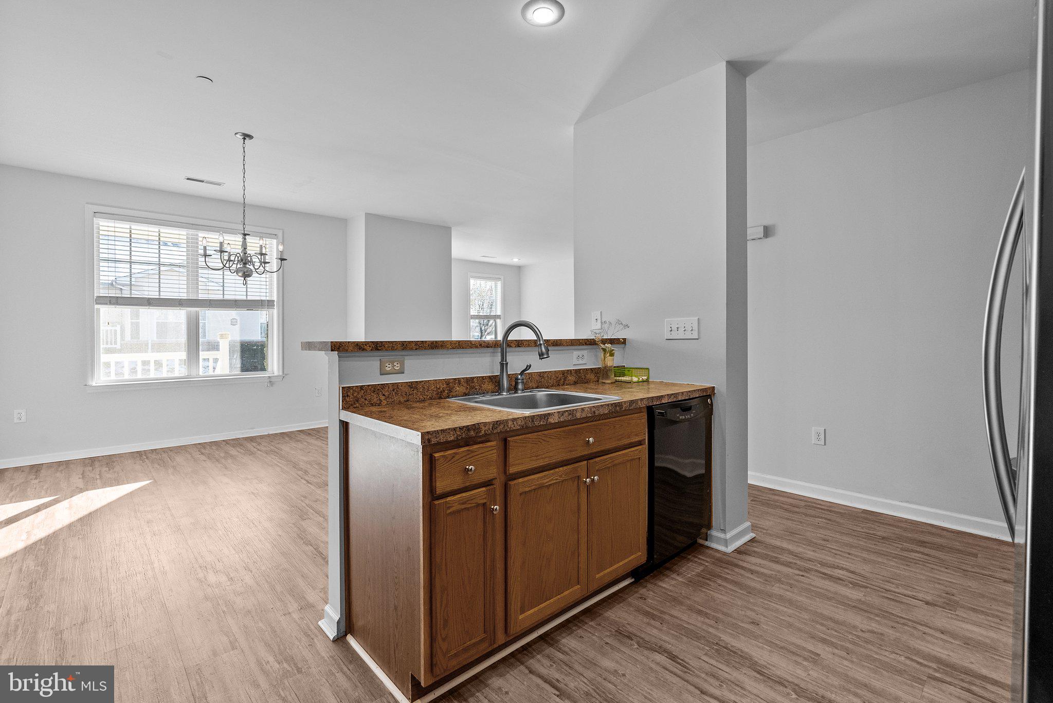 ARBOURS AT EAGLE POINT - Residential