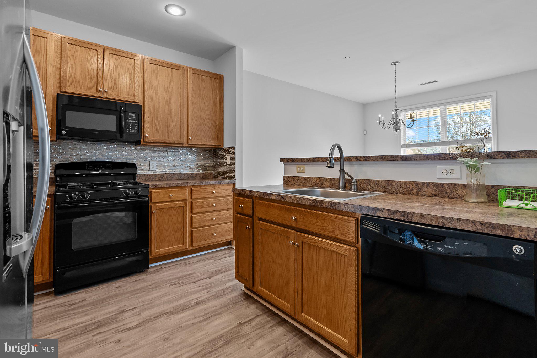 ARBOURS AT EAGLE POINT - Residential