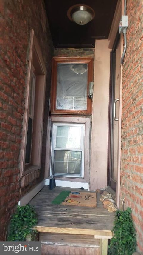 Photo of 1043 S Hanover Street, BALTIMORE, MD 21230 (MLS # MDBA2214636)