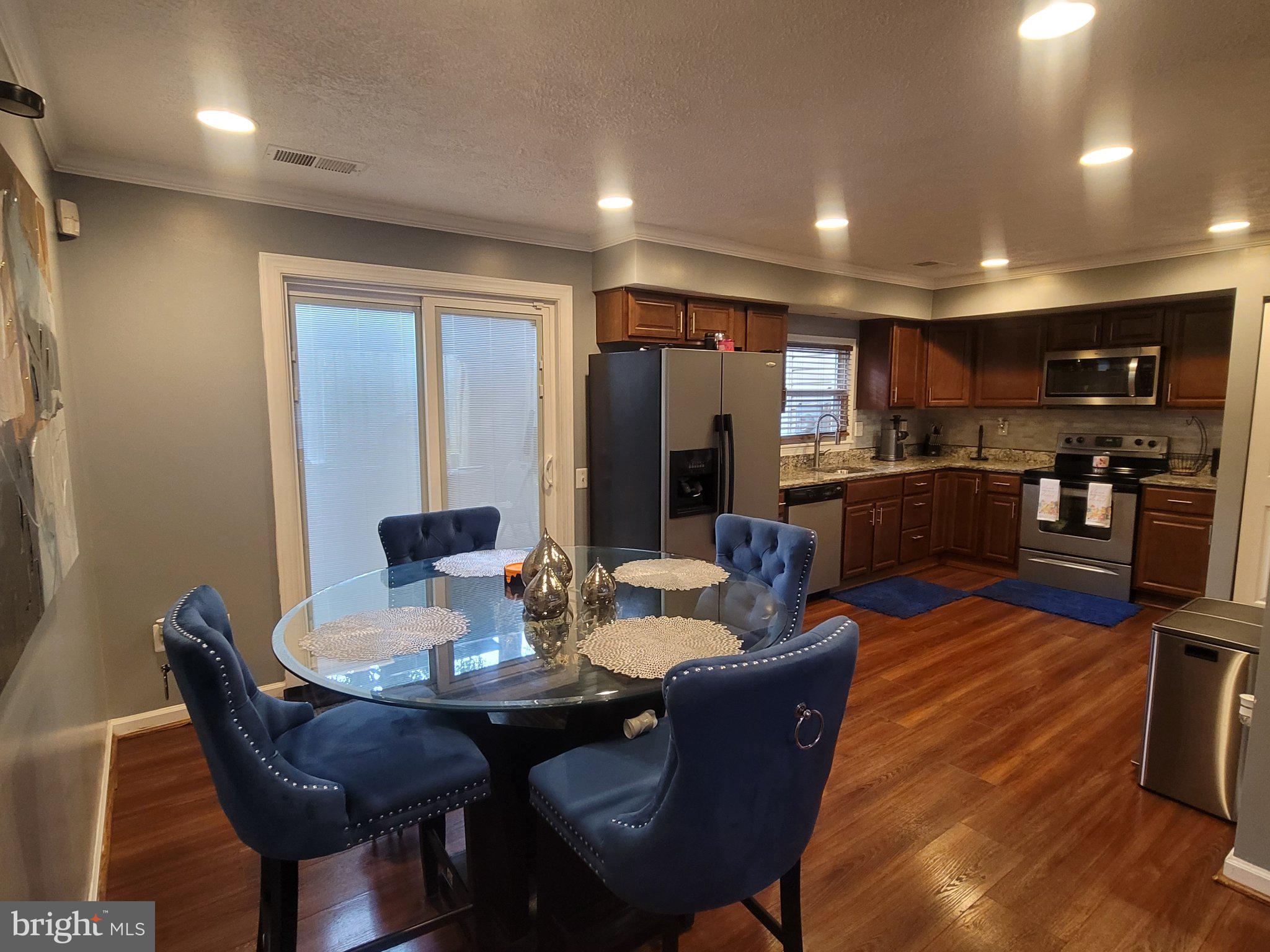 2775 RED LION PLACE