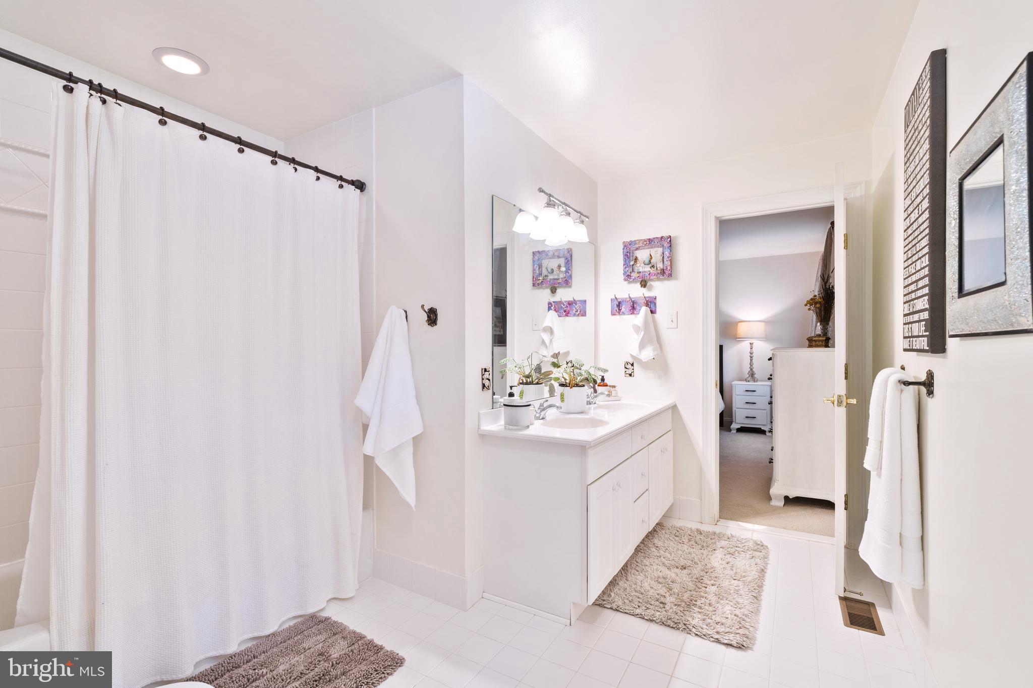 ITHAN - Residential