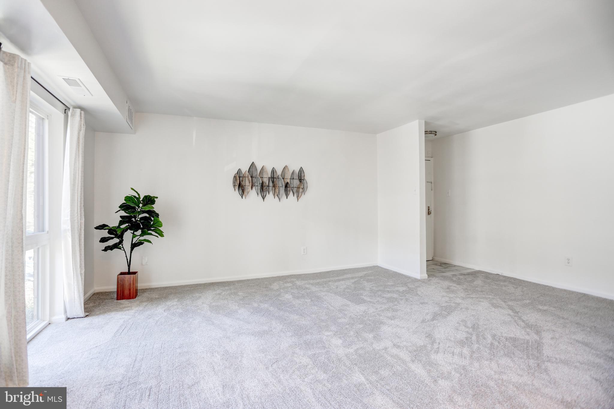 EDSALL BLUFF - Residential