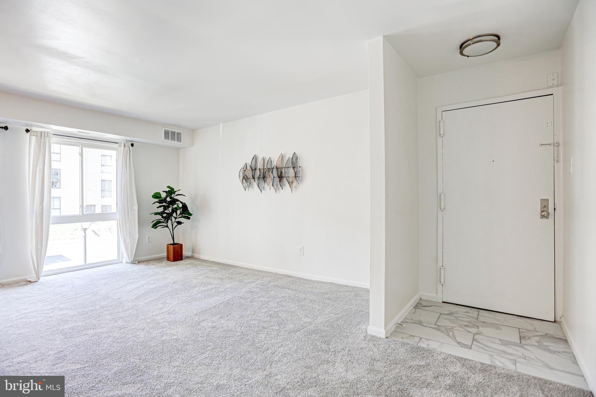 EDSALL BLUFF - Residential