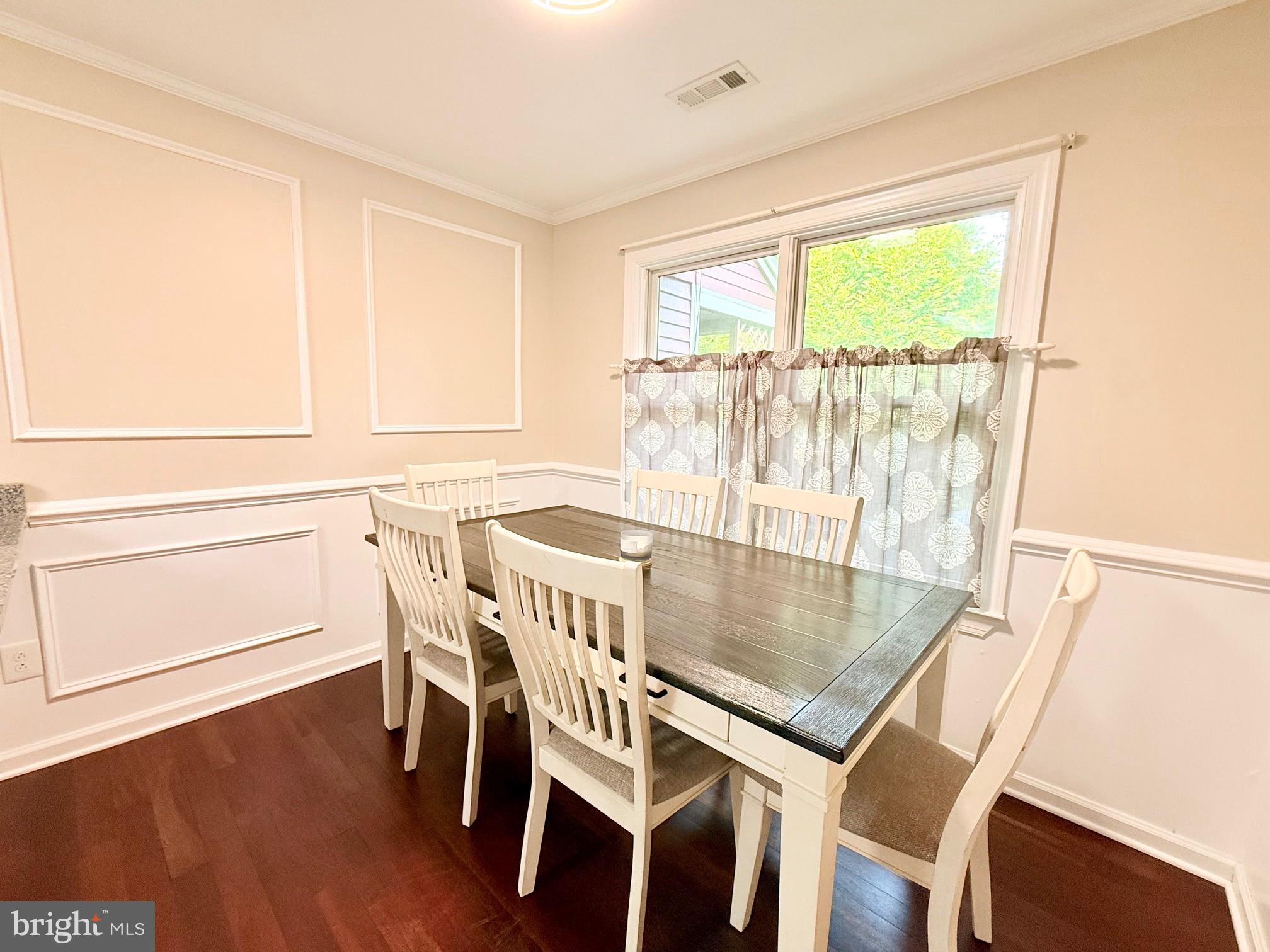 MILL CREEK CONDOMINIUMS - Residential