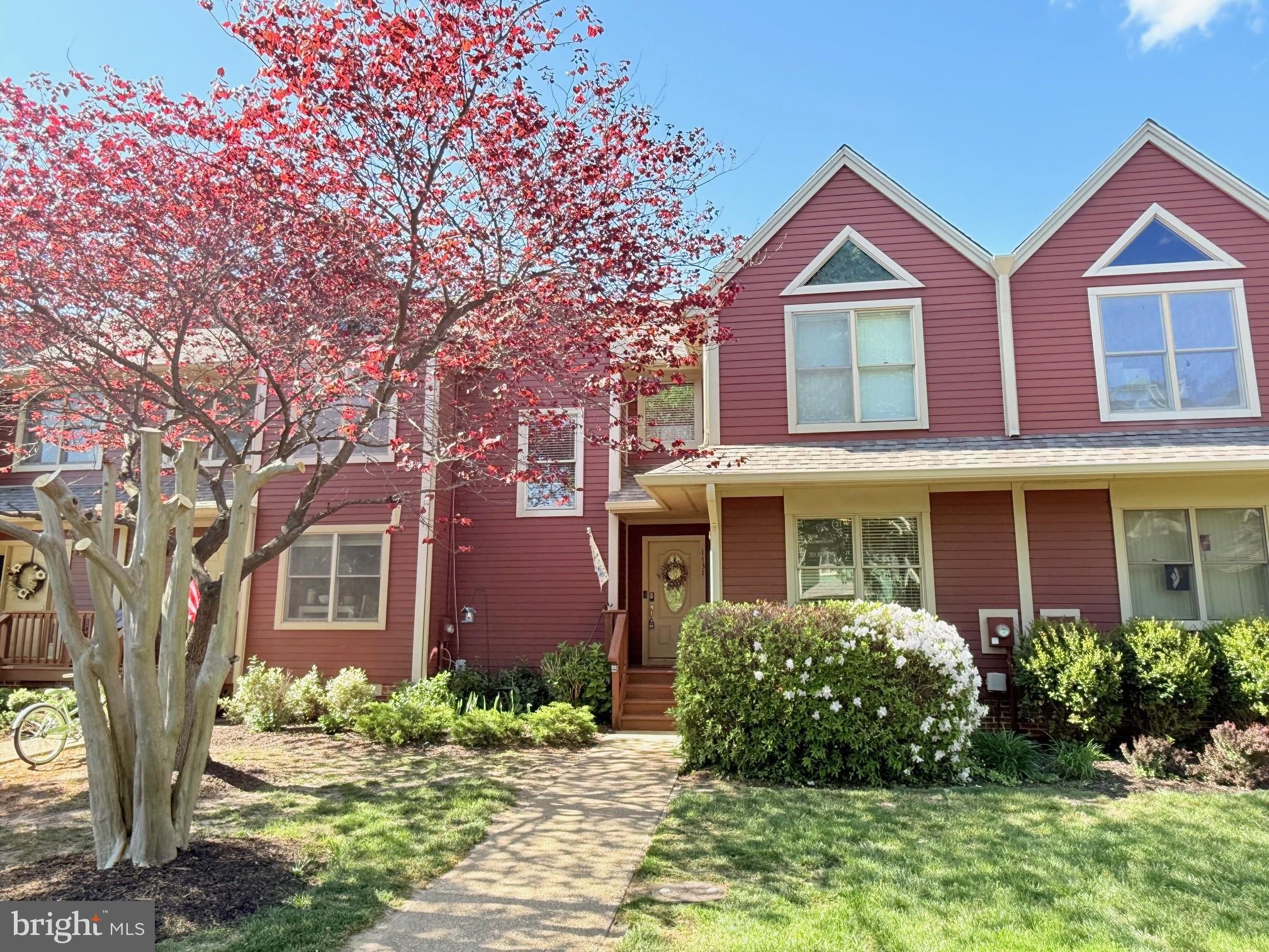 MILL CREEK CONDOMINIUMS - Residential