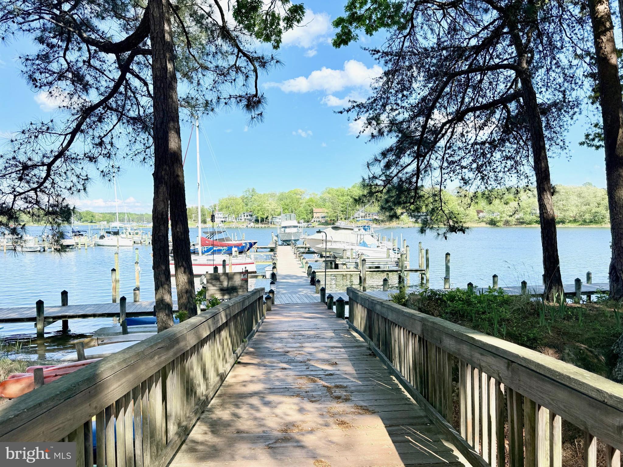 MILL CREEK CONDOMINIUMS - Residential